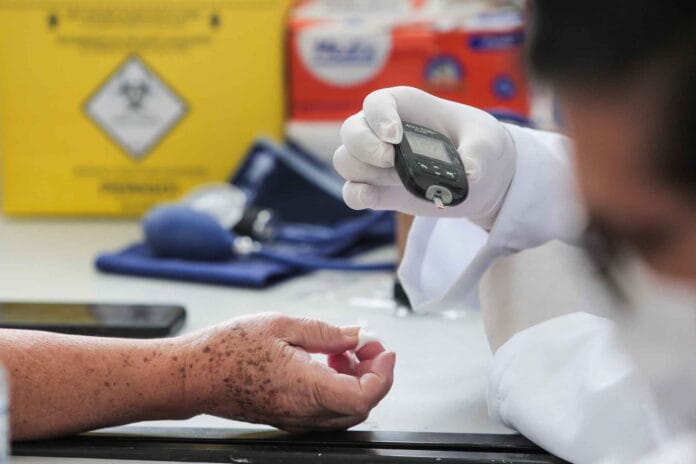 Secretário de Saúde apresenta relatório financeiro na Câmara Municipal de Itapevi.